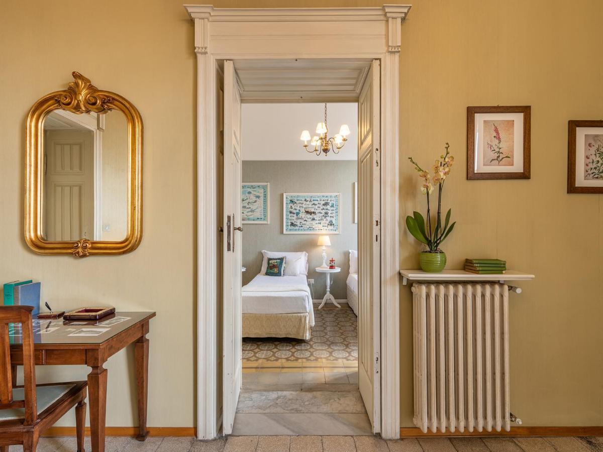 Palazzo Santa Caterina Bed & Breakfast Dorgali Exterior photo
